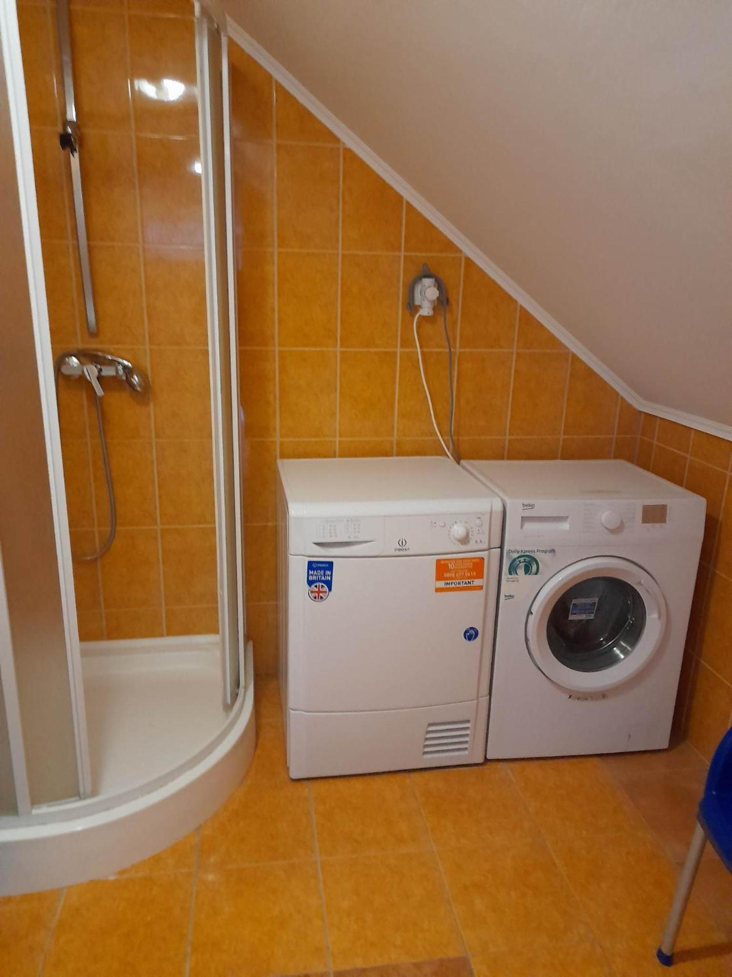 Bed and Breakfast Kemences Fogado Tardos Экстерьер фото